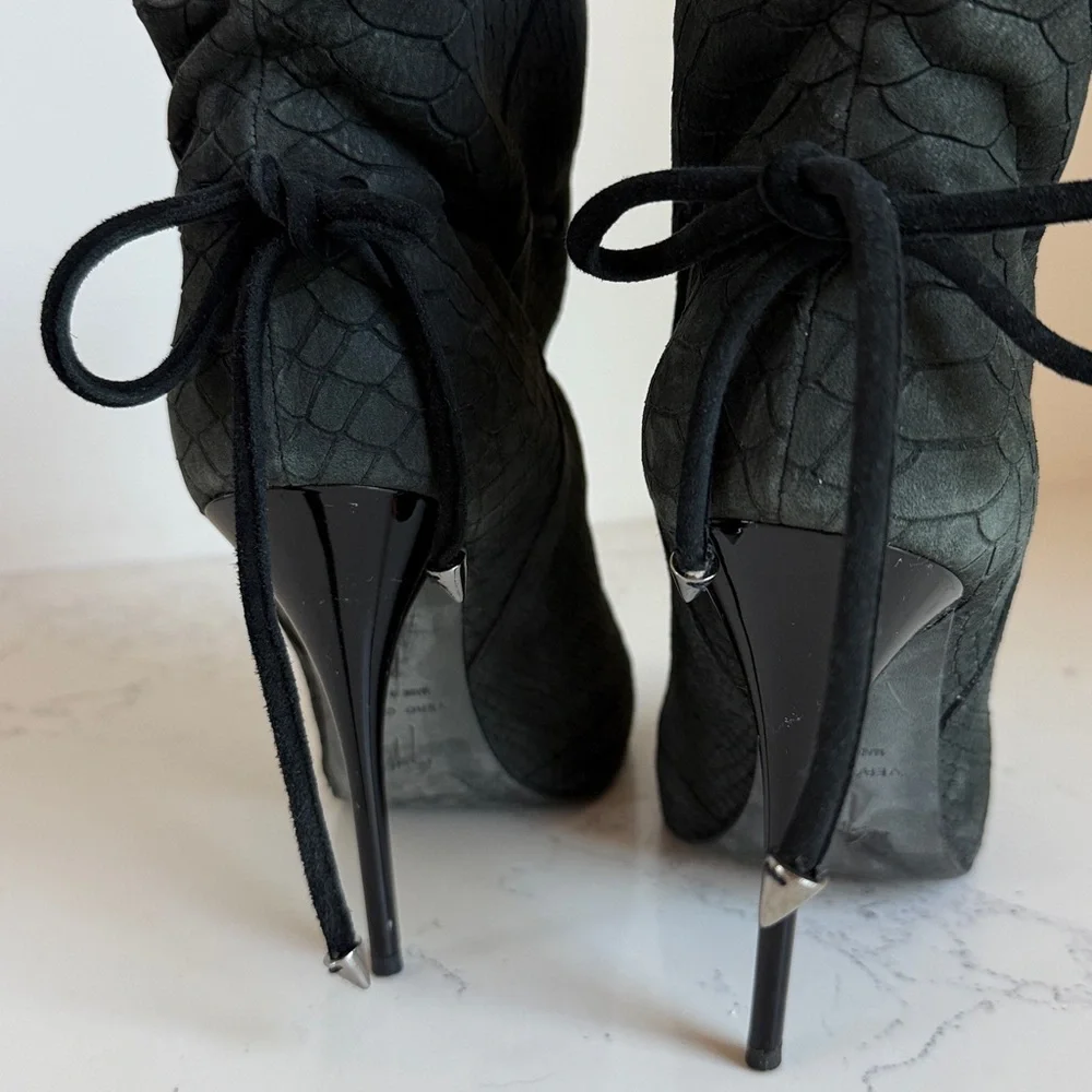 Giuseppe Zanotti Snakeskin Ankle Boots Grey Suede Stiletto Heel Lace Back 37